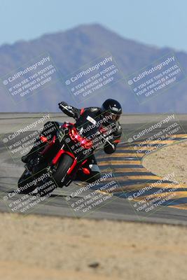 media/Mar-20-2025-Racers Edge (Thu) [[0731d8e3a1]]/2-B Group/Session 5 (Turn 12)/